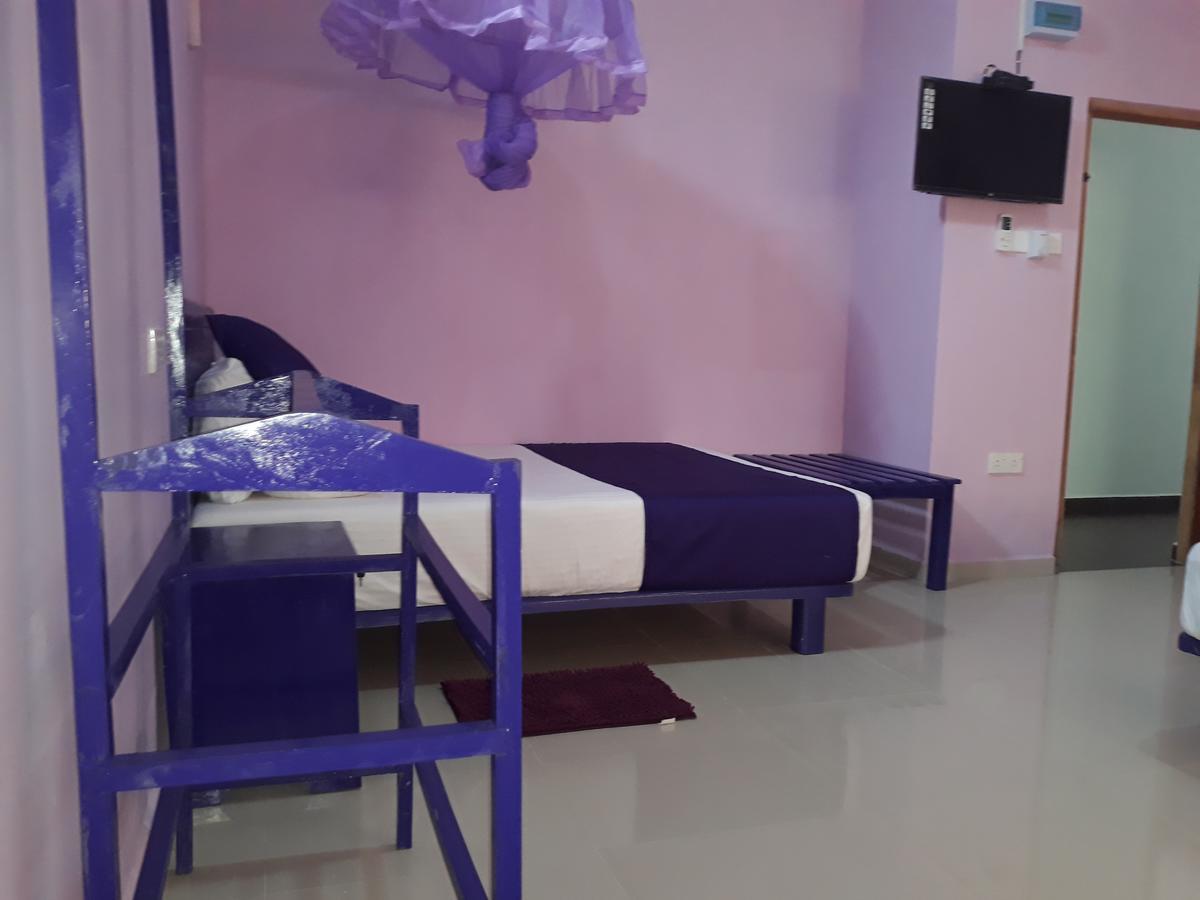 Bevary City Hotel 阿努拉德普勒 外观 照片